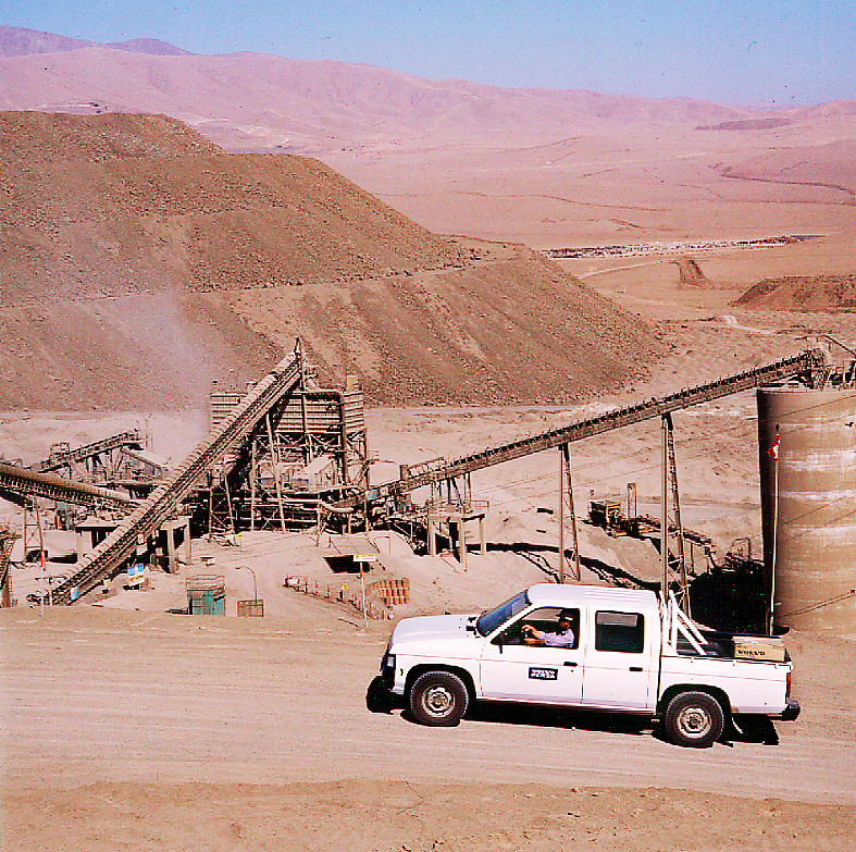 Sevicebil_Gruva_Atacama_Chile_Volvo Penta_Fotograf Peter Steen